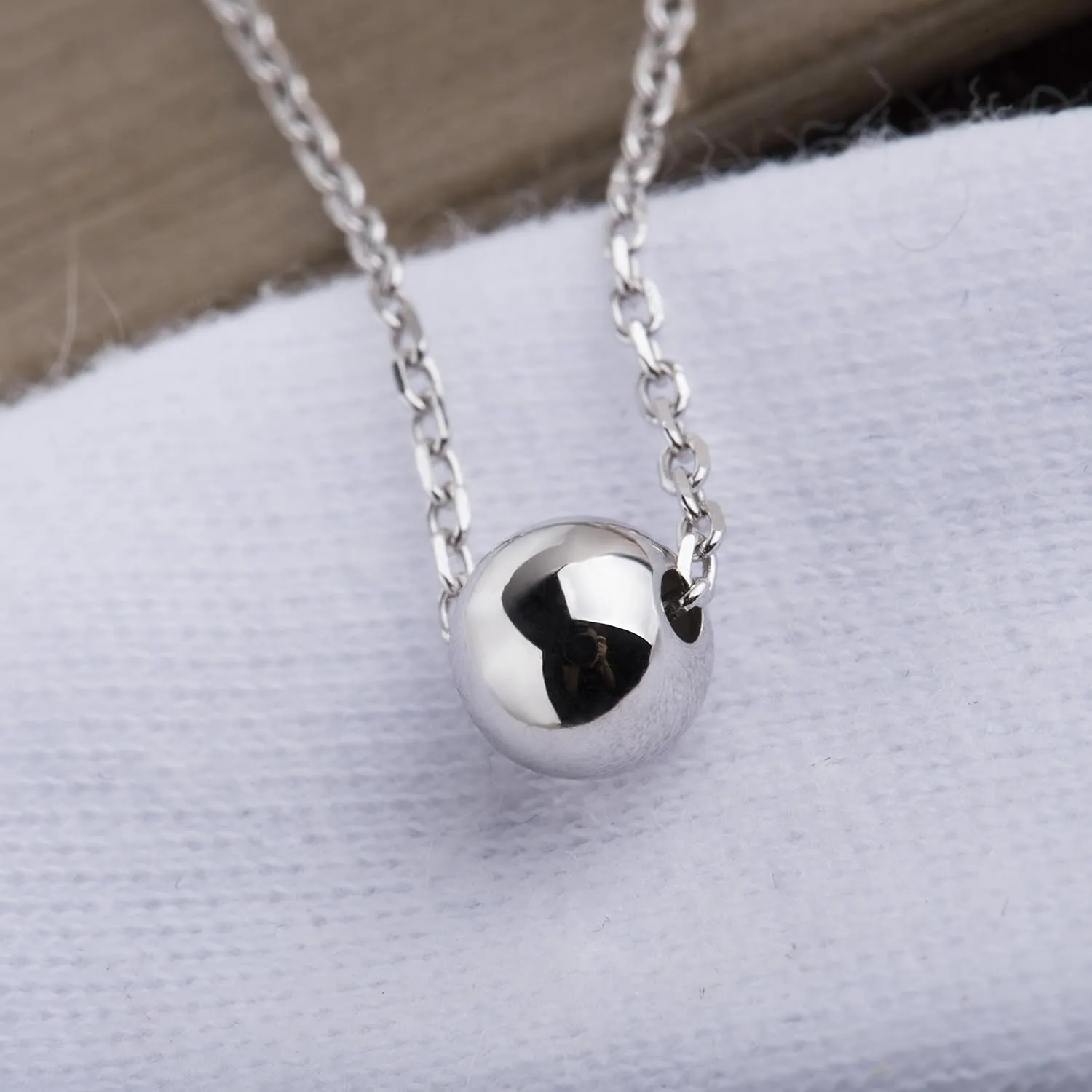 S.Leaf Sterling Silver Tiny Dot Necklace Circle Star Square Heart Necklaces for Women Dainty Necklaces for Women Simple Necklaces for Women