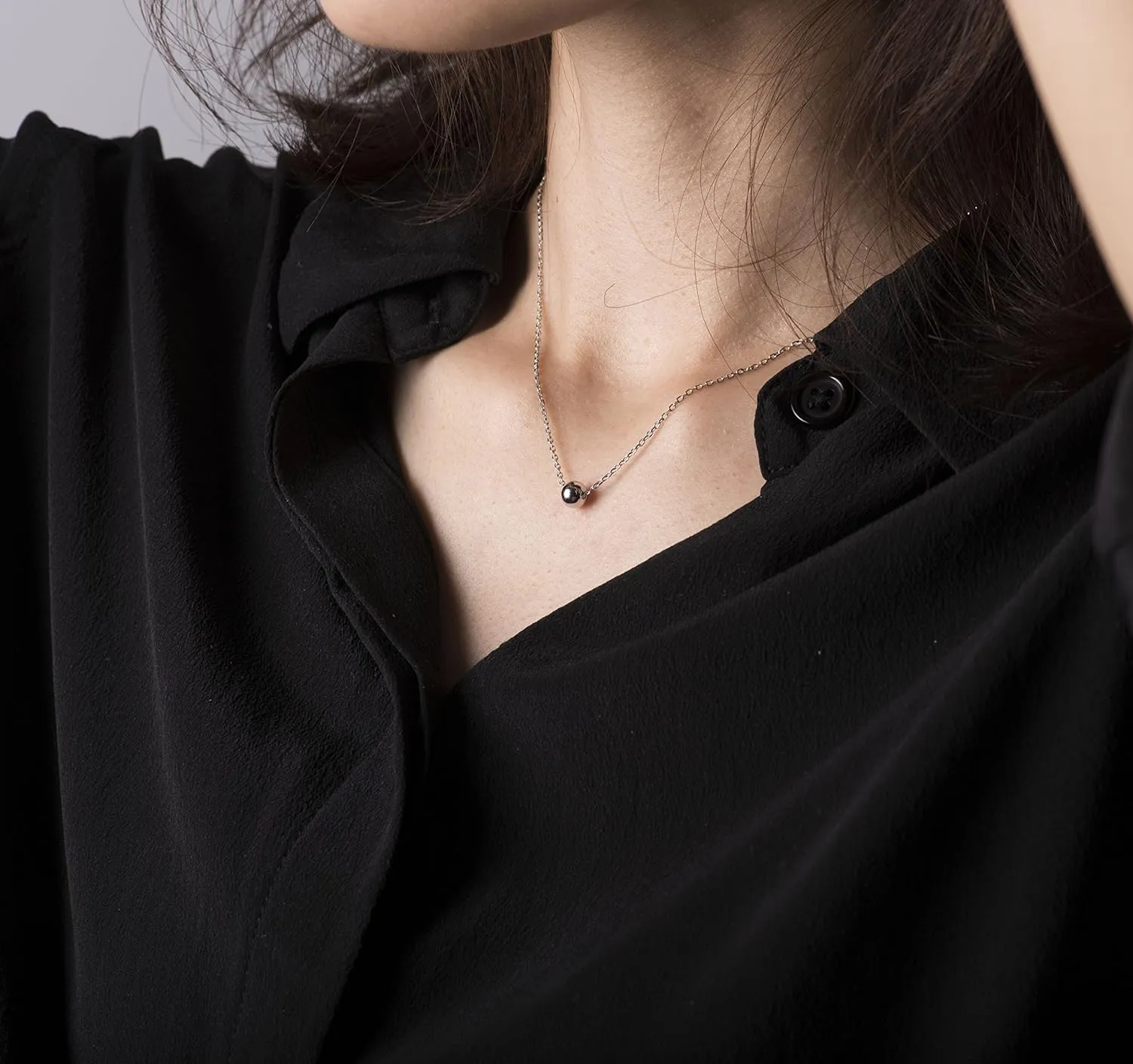 S.Leaf Sterling Silver Tiny Dot Necklace Circle Star Square Heart Necklaces for Women Dainty Necklaces for Women Simple Necklaces for Women