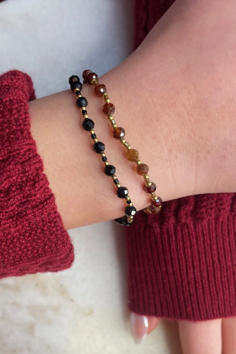 Sliding Knot Bracelet With Cutting Stone