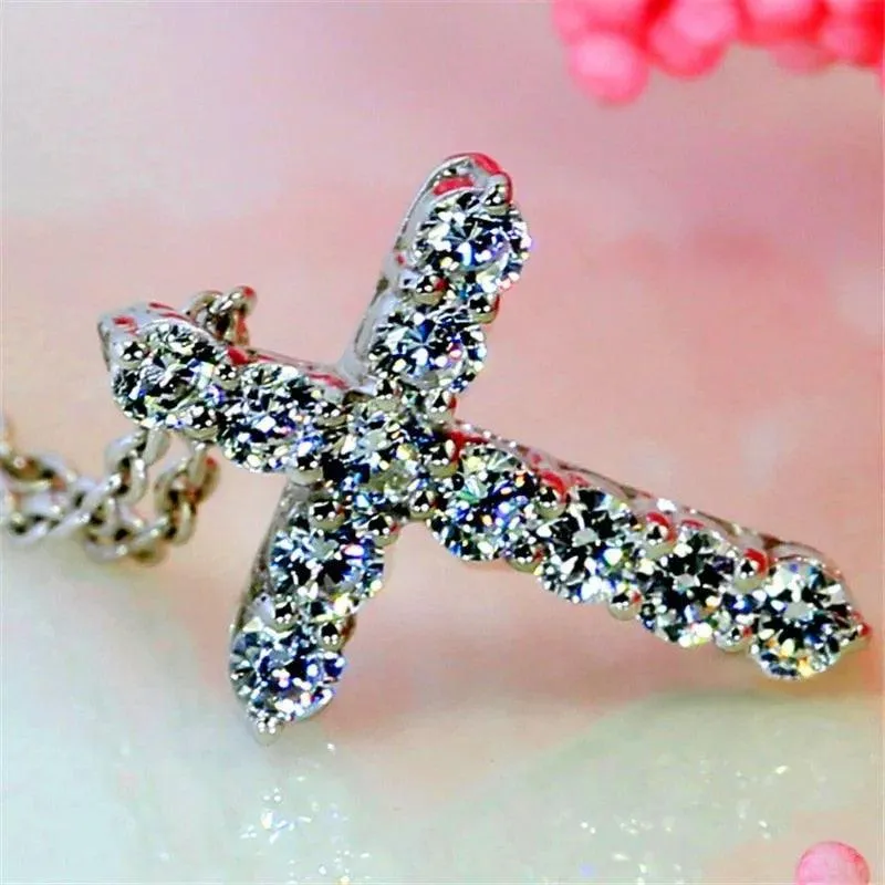 Stunning AAA  CZ Zirconia Crystals Cross Silver Pendant Necklaces For Women. Trendy Christian Jewellery