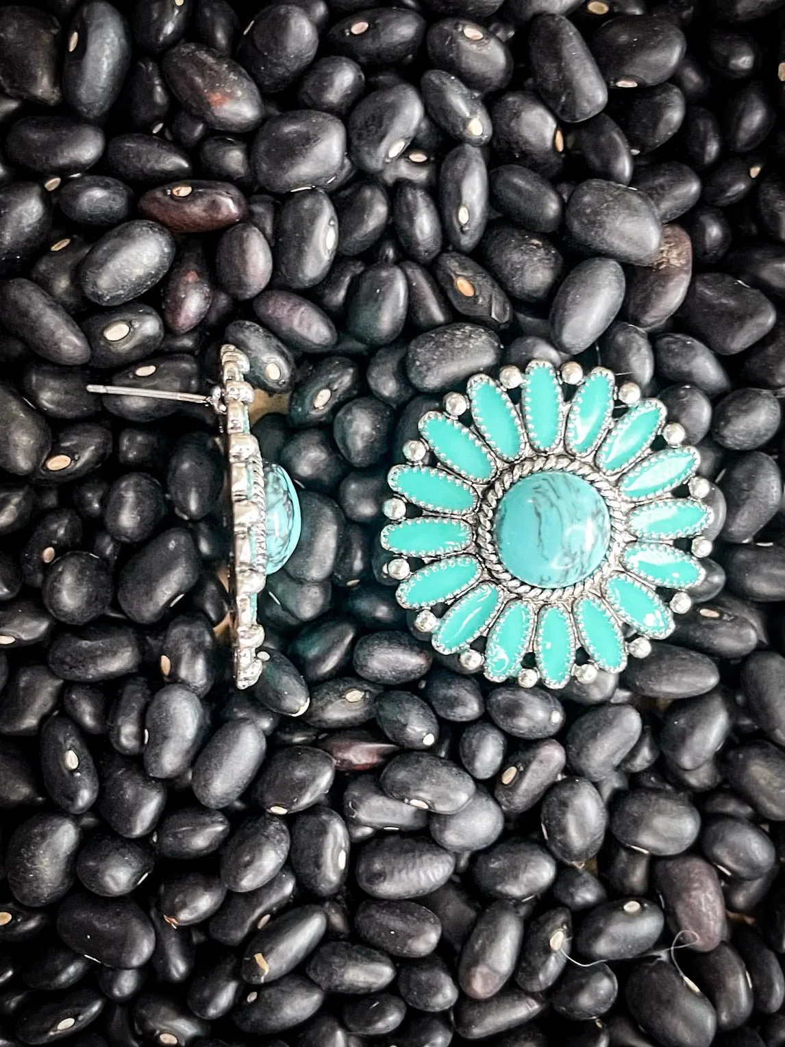Turzy Stud Earring