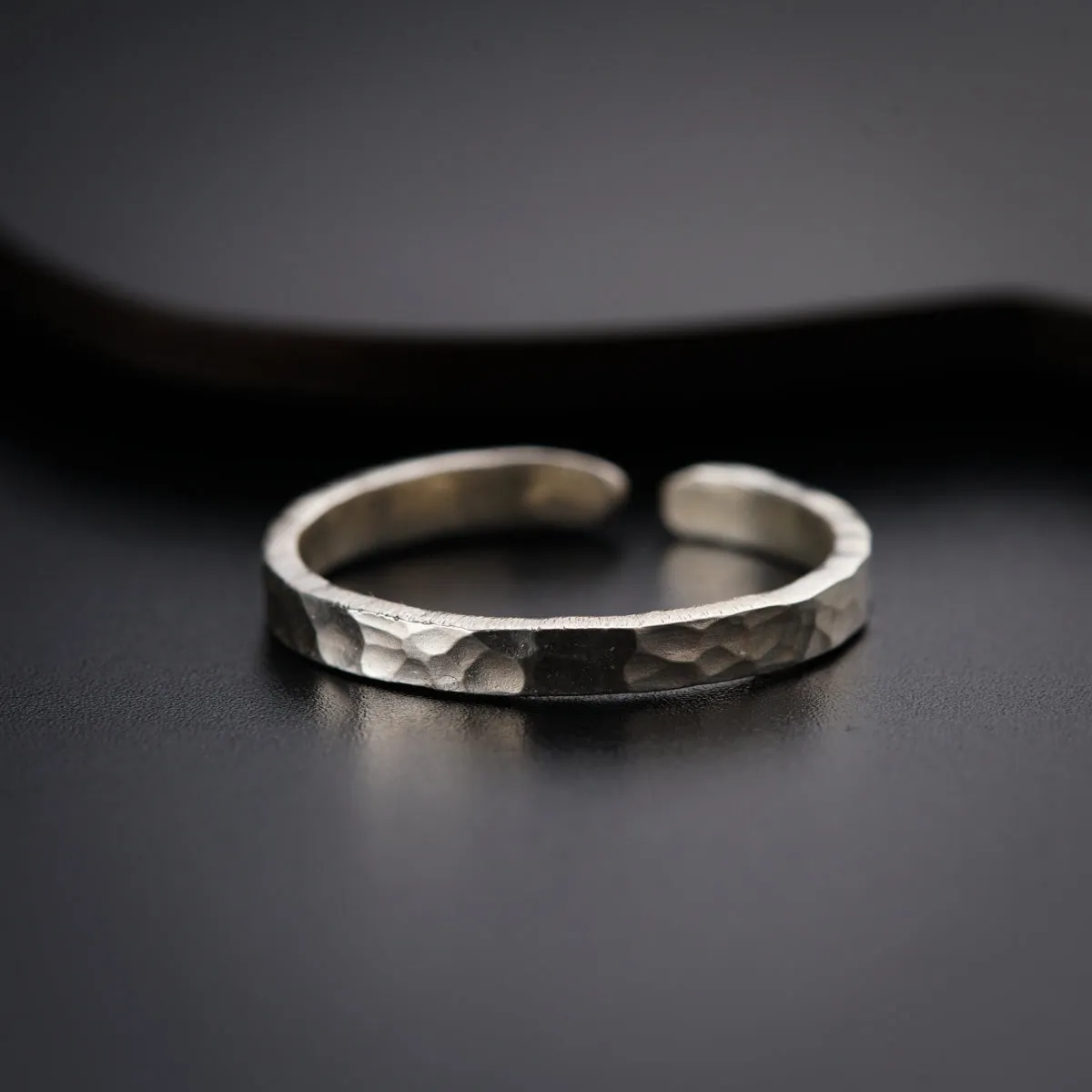 Unisex Hammered Ring in Silver
