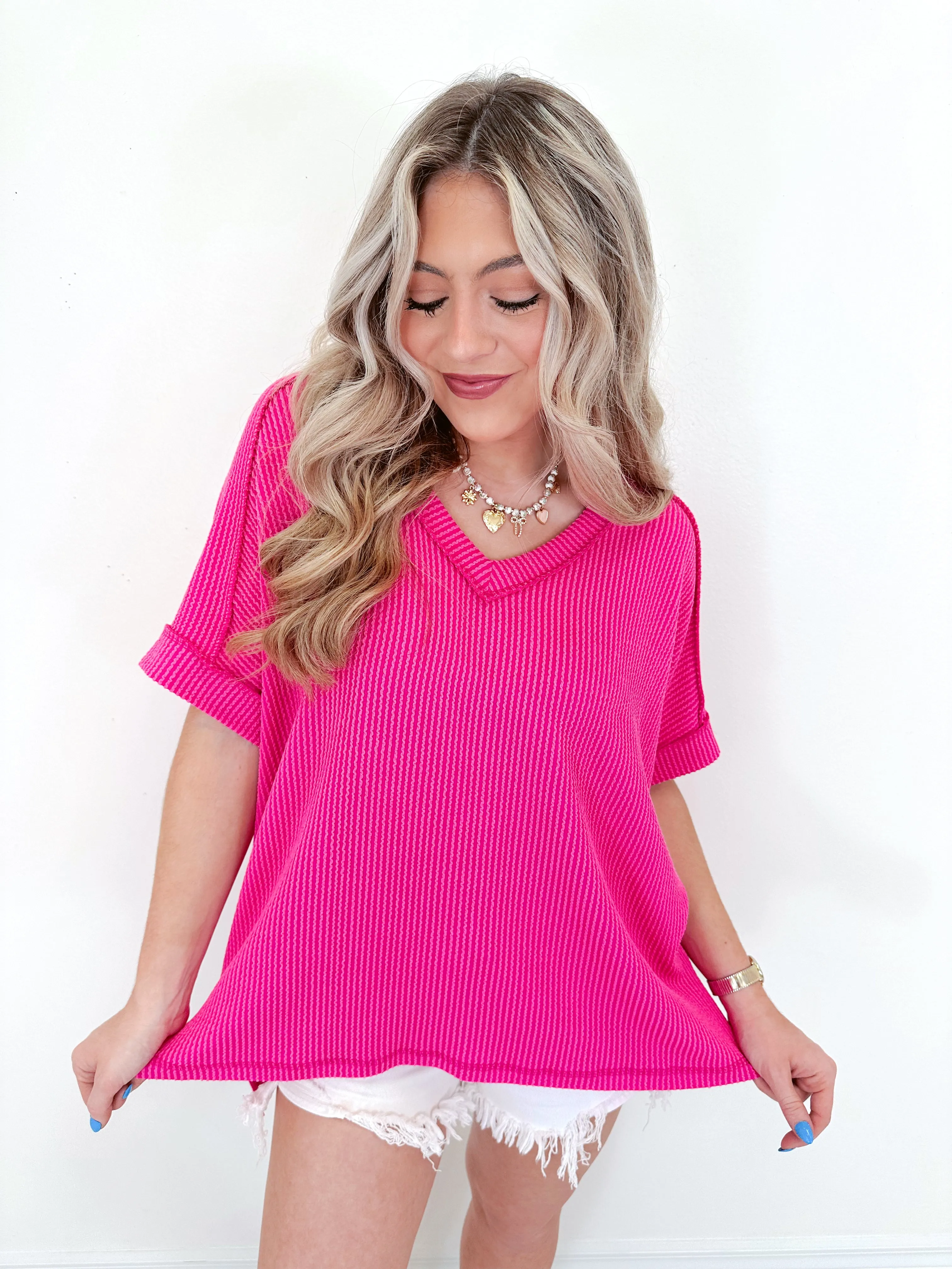 Vada V-Neck Hi-Low Ribbed Top - Hot Pink