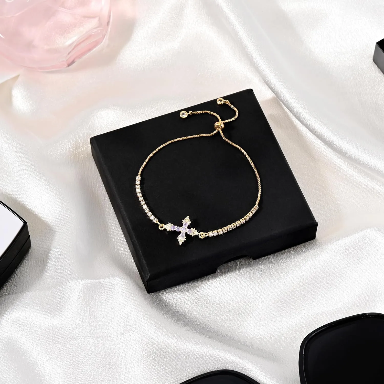 VIBILIA Bracelets for Women, Cross Bracelets for Women Trendy, Adjustable Bracelets, Dainty Tennis Bracelets, Catholic Gift for Mom Daughter Wife Sister Friend, Communion Gift