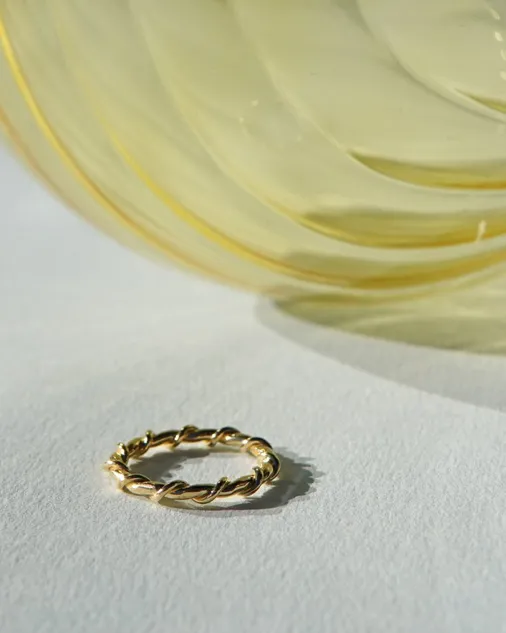 WILDTHINGS COLLECTABLES Wire ring gold plated