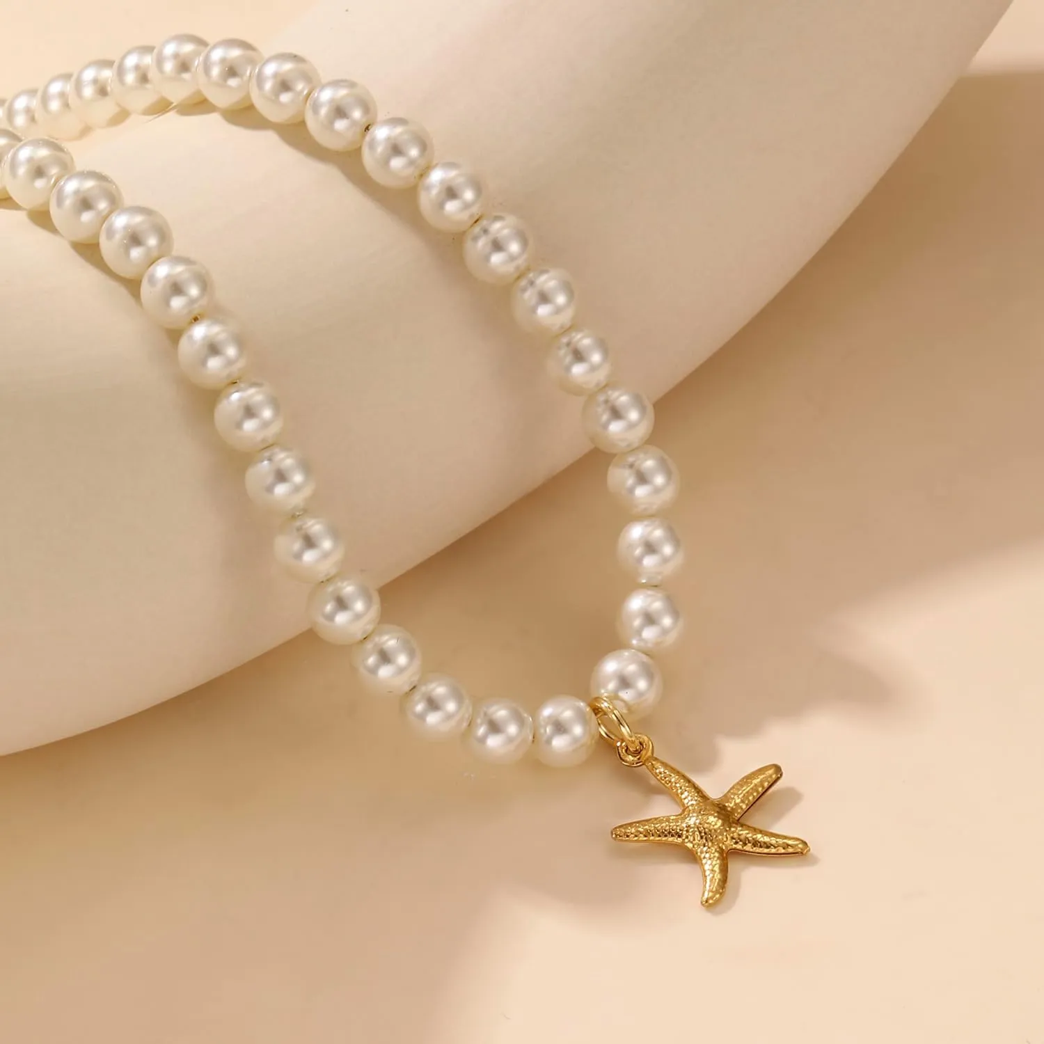 Women's Shell Pearl Choker Necklace, Trendy 14K Gold Plated Pearl Necklace With Pendant Exquisite Handmade Jewelry Gift
